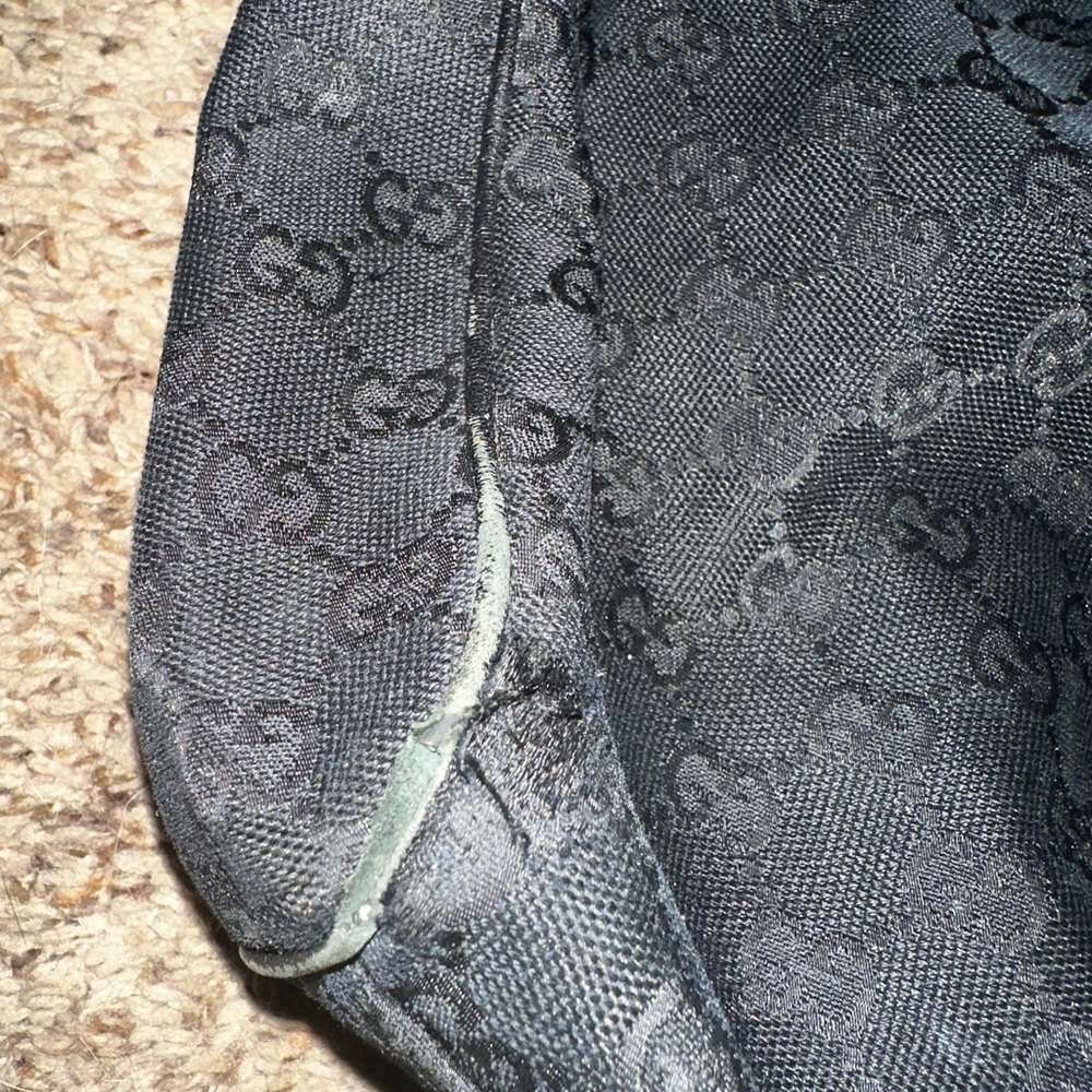 Authentic Vintage Largel Gucci hobo Bag - Picture 3 of 9